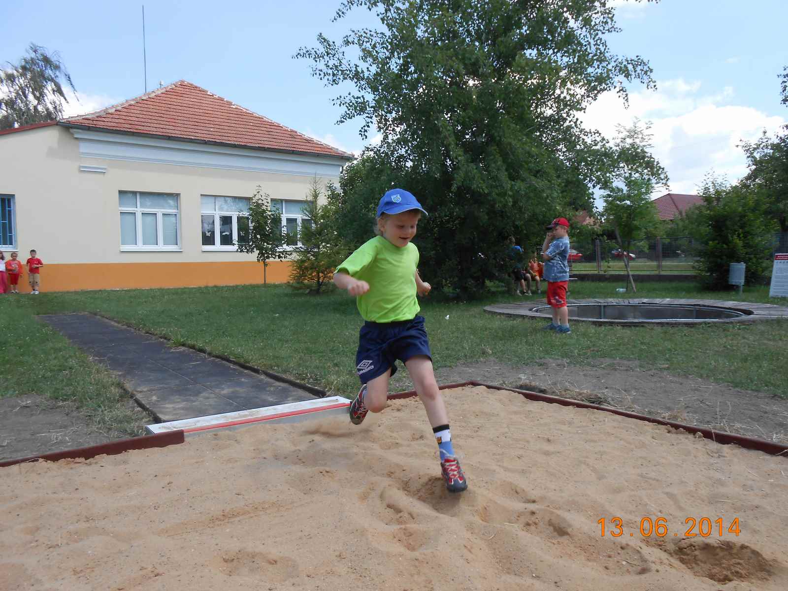 Atletika Hořátev 13.6 (54)